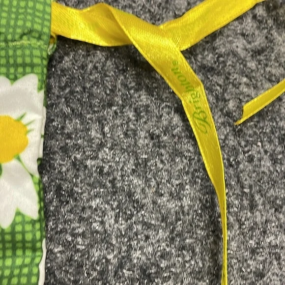 Brighton Yellow Daisy Drawstring Jewelry Dust Bag - Picture 3 of 5